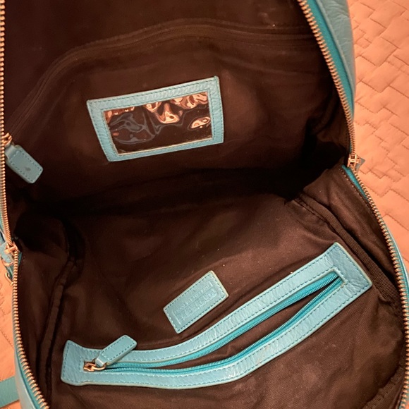 RARE Levenger Leather Turquoise Backpack!! - Picture 7 of 10